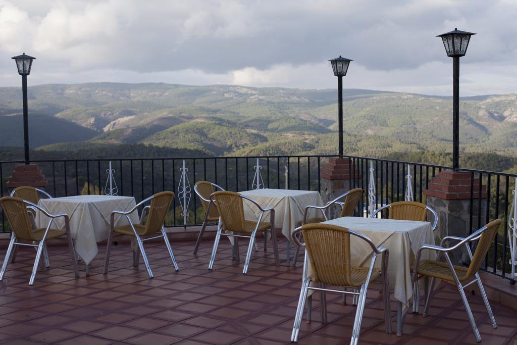 El Meson De Despenaperros Hotel Santa Elena Luaran gambar