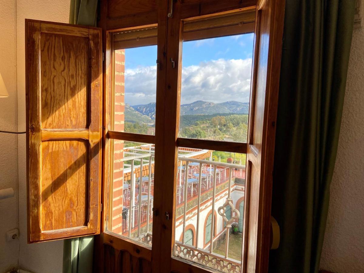 El Meson De Despenaperros Hotel Santa Elena Luaran gambar